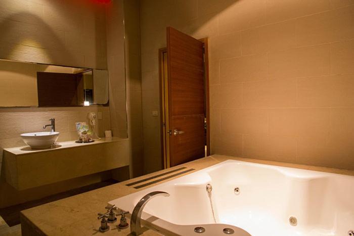 Lu Kang Villa Spa Lukang Luaran gambar